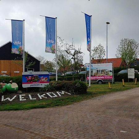 Chalet M44 Oostkapelle Buitenkant foto
