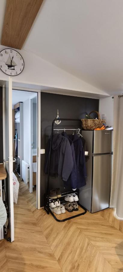Chalet M44 Oostkapelle Buitenkant foto